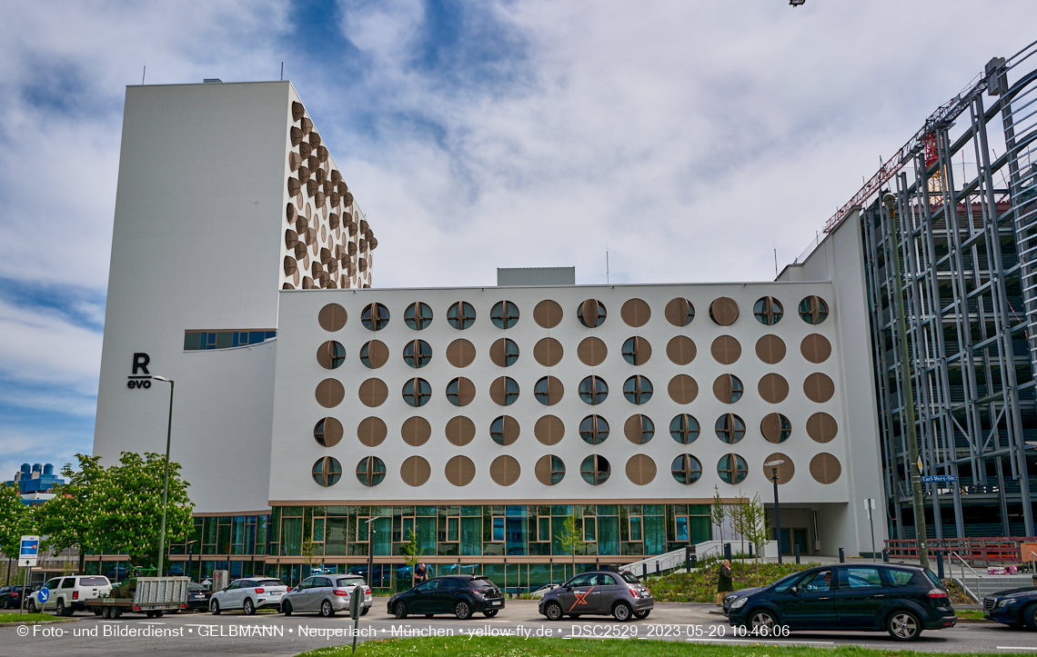 20.05.2023 - REVO Boardinghaus und Hochgarage in Neuperlach